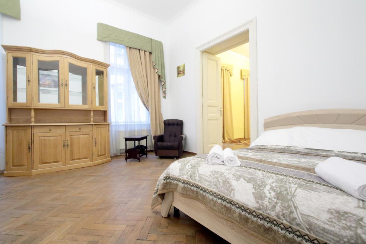 Pro Apartments 12213 Lviv Kültér fotó
