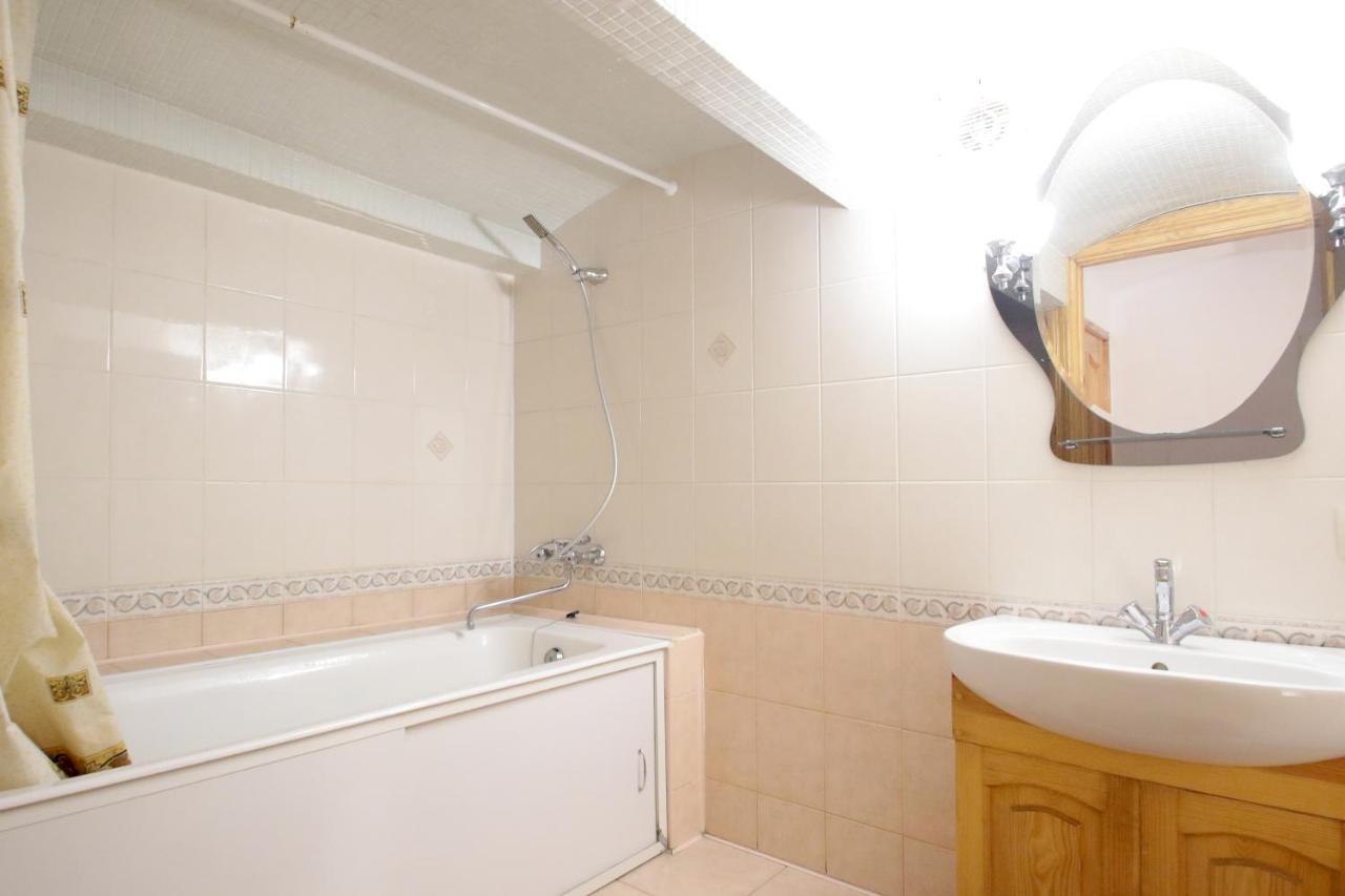 Pro Apartments 12213 Lviv Kültér fotó